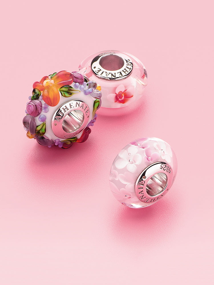 Pingente de vidro Murano com estampa de flor rosa