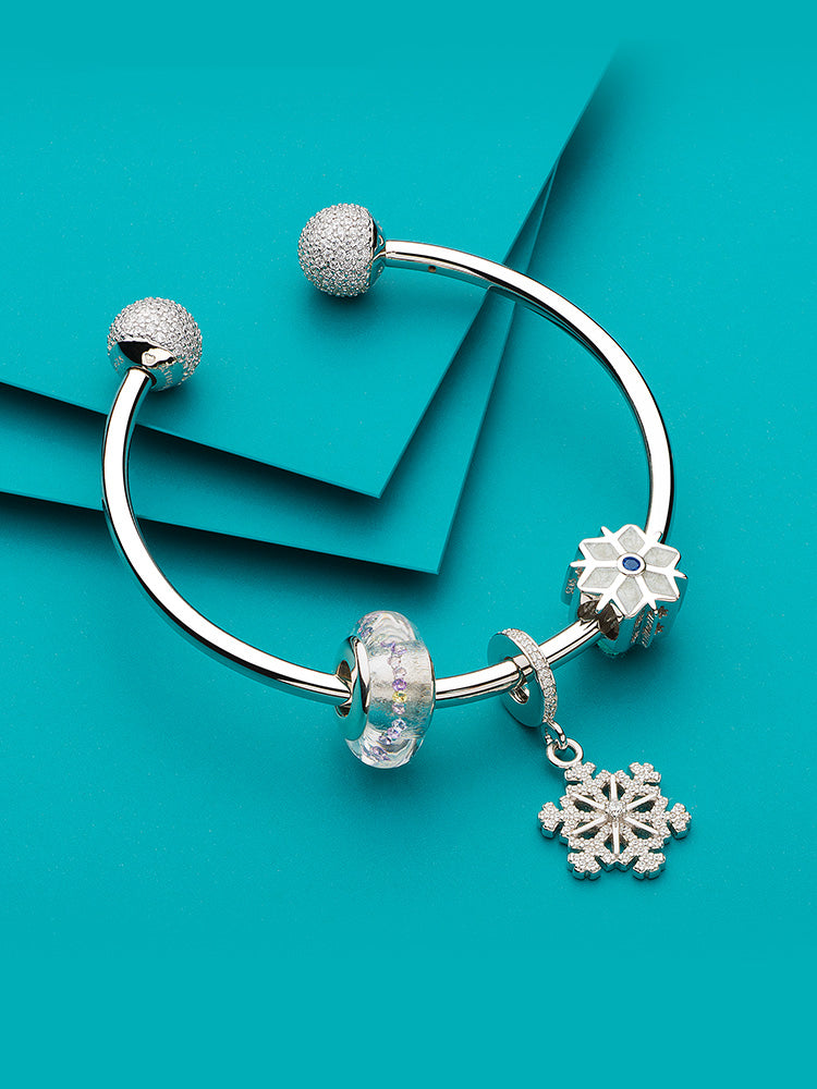 Winter Sparkle 925 Sterling Silver CZ Snowflake Pendant Charm