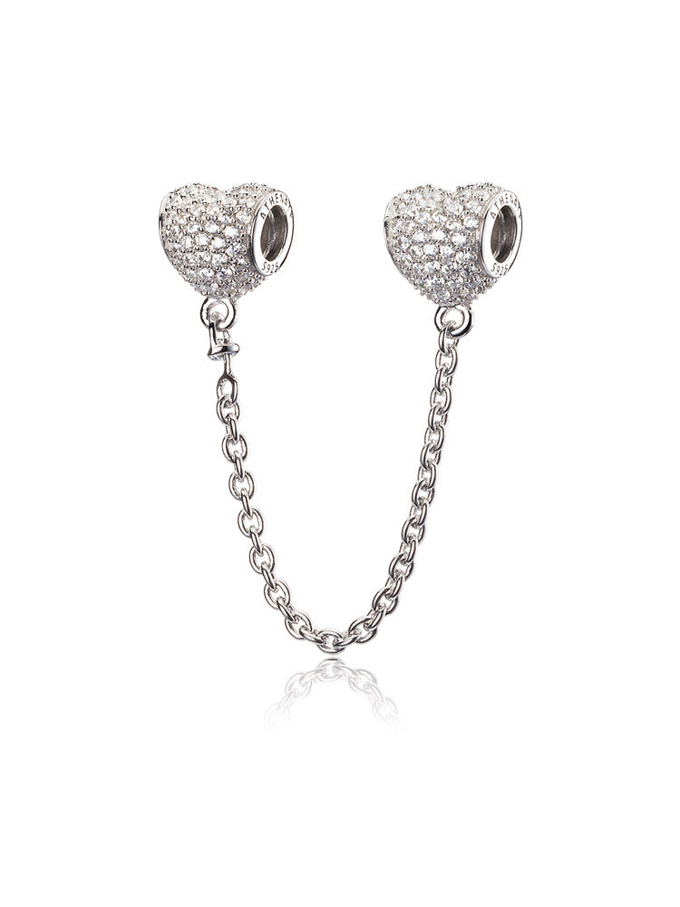 Cadena de seguridad con forma de corazón brillante