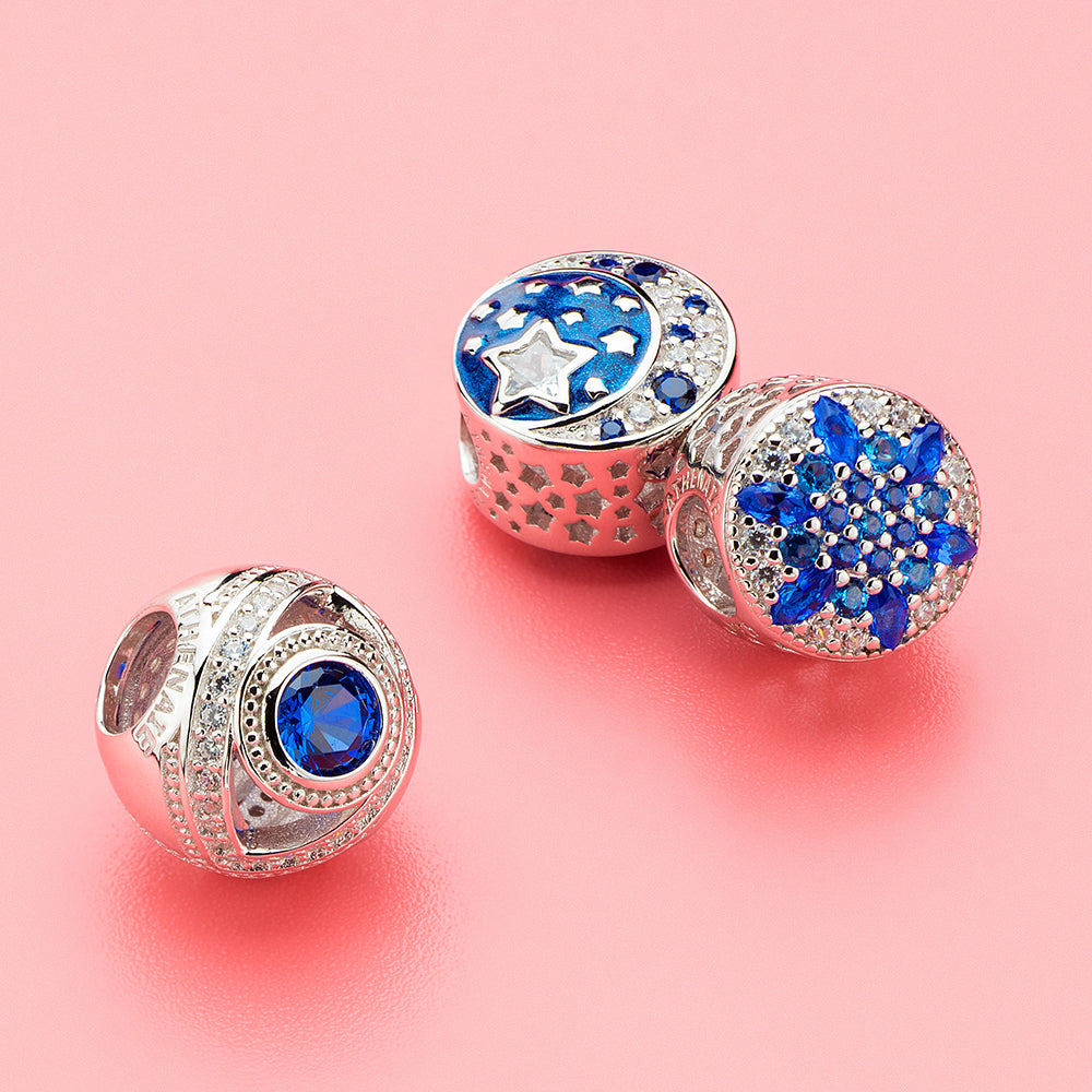 ATHENAIE Blue Snowflake Charm Bead – festive winter charm scene display 2