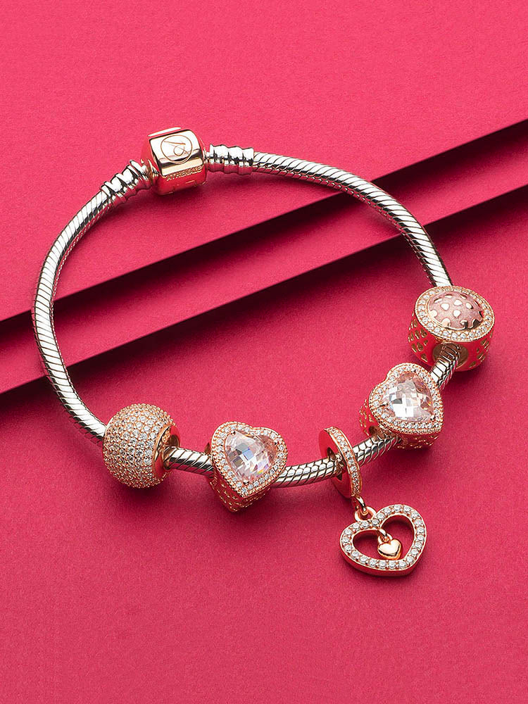 Heart charm bead bracelet jewelry styling