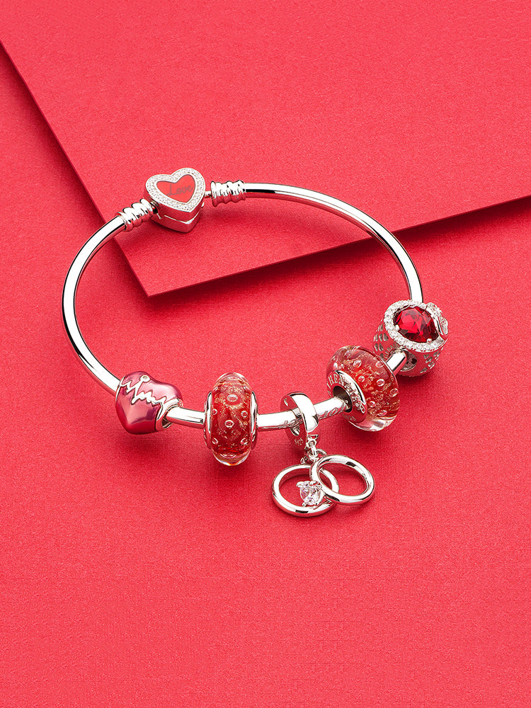 Ruby Murano glass charm bead bracelet detail