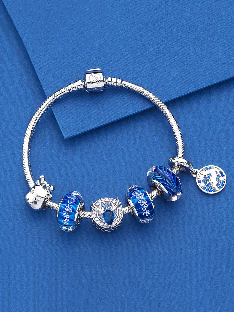 Reindeer charm pendant paired with bracelet